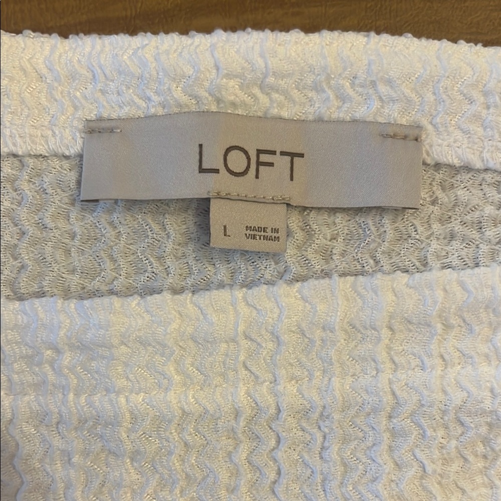 White Puff Sleeve Tie-Front Top - Picture 2 of 3